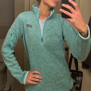Large Blue Patagonia quarter zip jacket